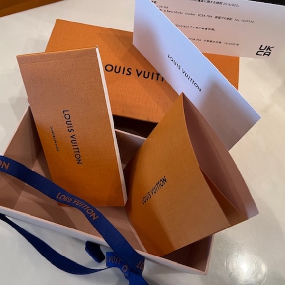 Louis Vuitton Moon Metal Cat Eye Sunglasses - Picture 4 of 10